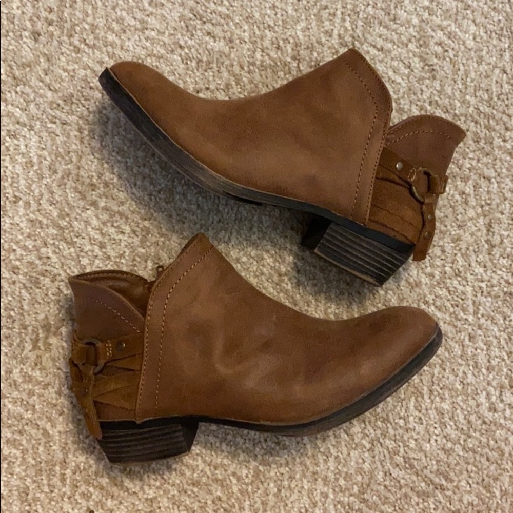 Brown Women’s Ankle Cut Boots